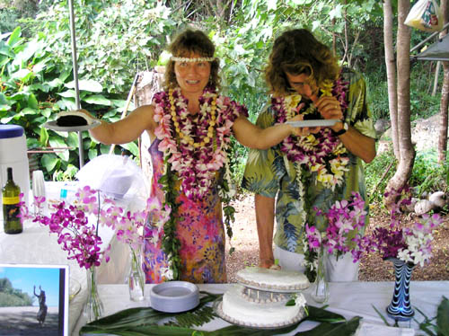 cake_for_moms-sm.jpg
