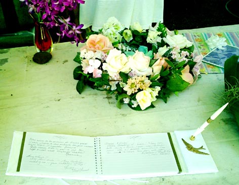 guestbook.jpg